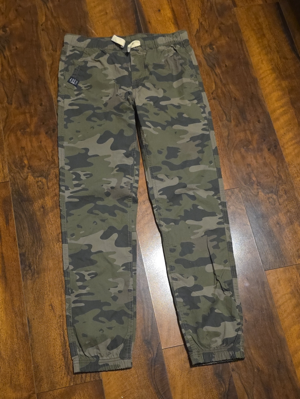 Lucky Brand Kids Camo Joggers in Olive and Dark Green